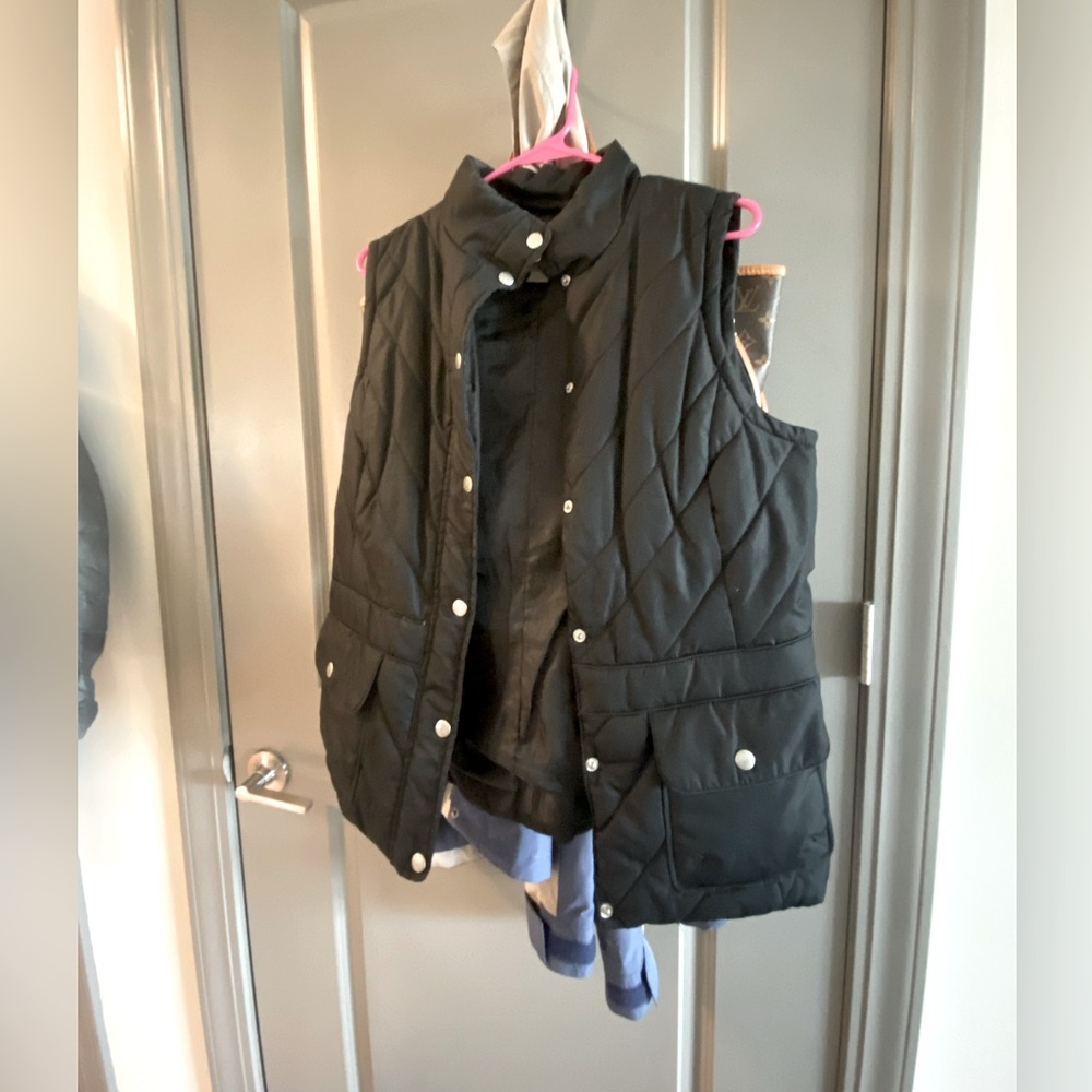 IZOD vest